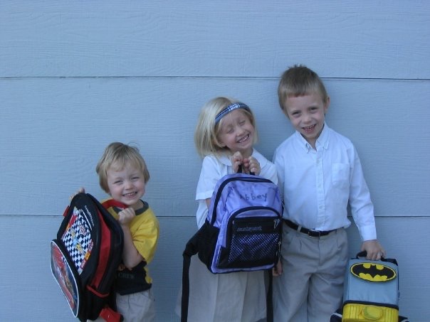 217743_1039476143527_9344_n